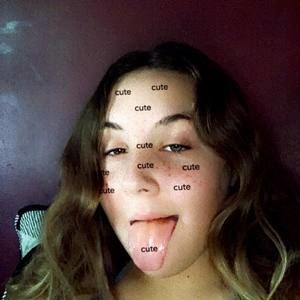 Meet your Posher, Addison